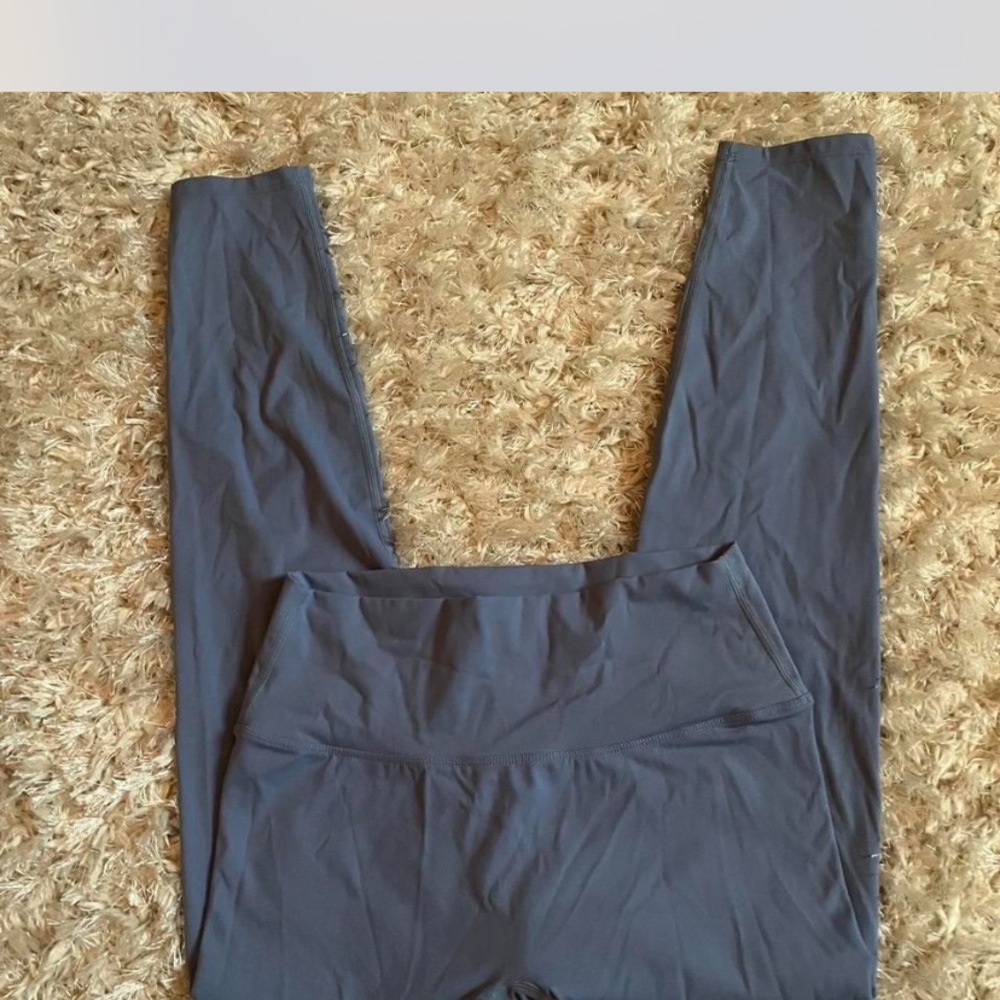 Lululemon High-Waisted leggings